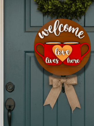 Welcome Love Lives Here Wooden Wall Art – Handcrafted Round Home Decor