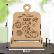 Product size guide for the wooden cooking stand, showing height (28 cm) and width (16 cm) on a dark wooden table.
